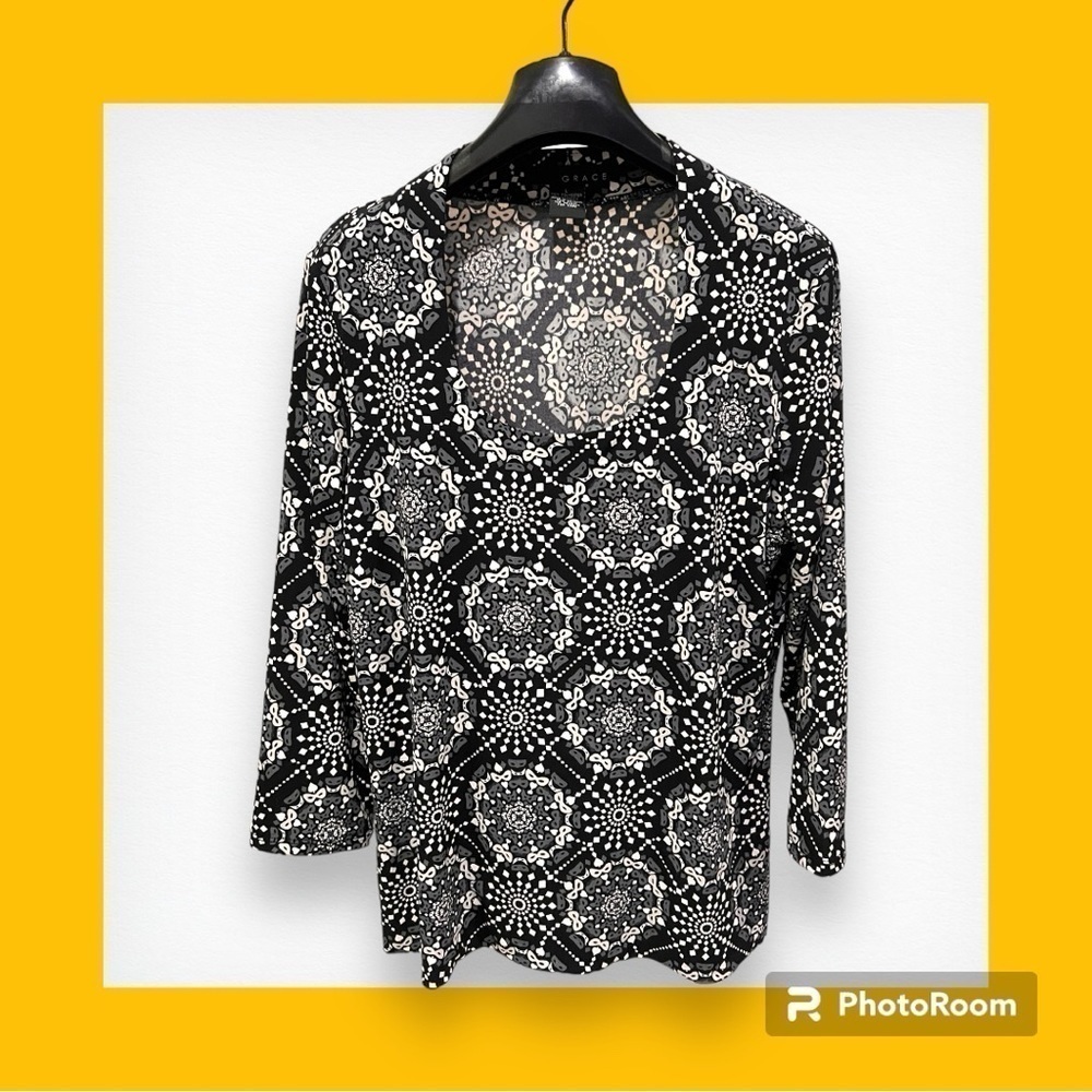 Grace Geometric Abstract Blouse Large